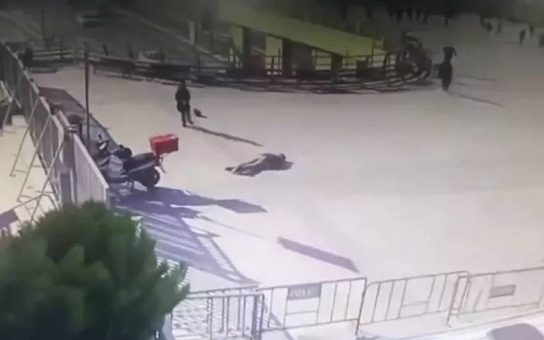 ΚΩΝΣΤΑΝΤΙΝΟΥΠΟΛΗ: Δύο νεκροί σε ένοπλη επίθεση στο δικαστικό μέγαρο-(Βίντεο)