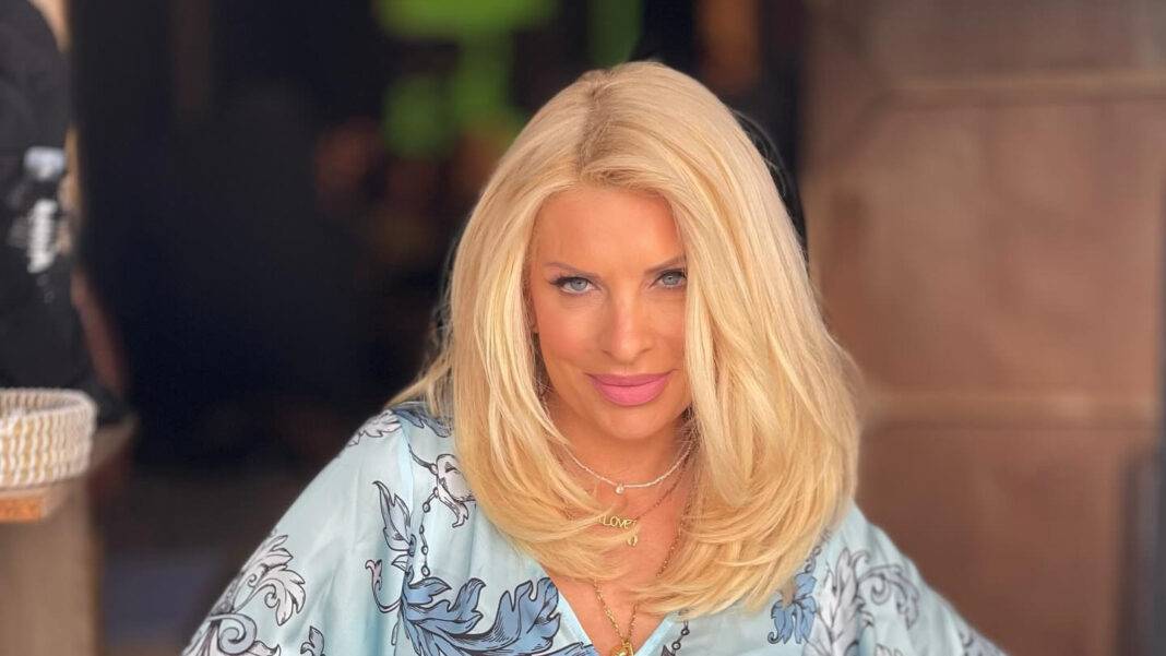 ΕΛΕΝΗ ΜΕΝΕΓΑΚΗ: Τίτλους τέλους από το Mega