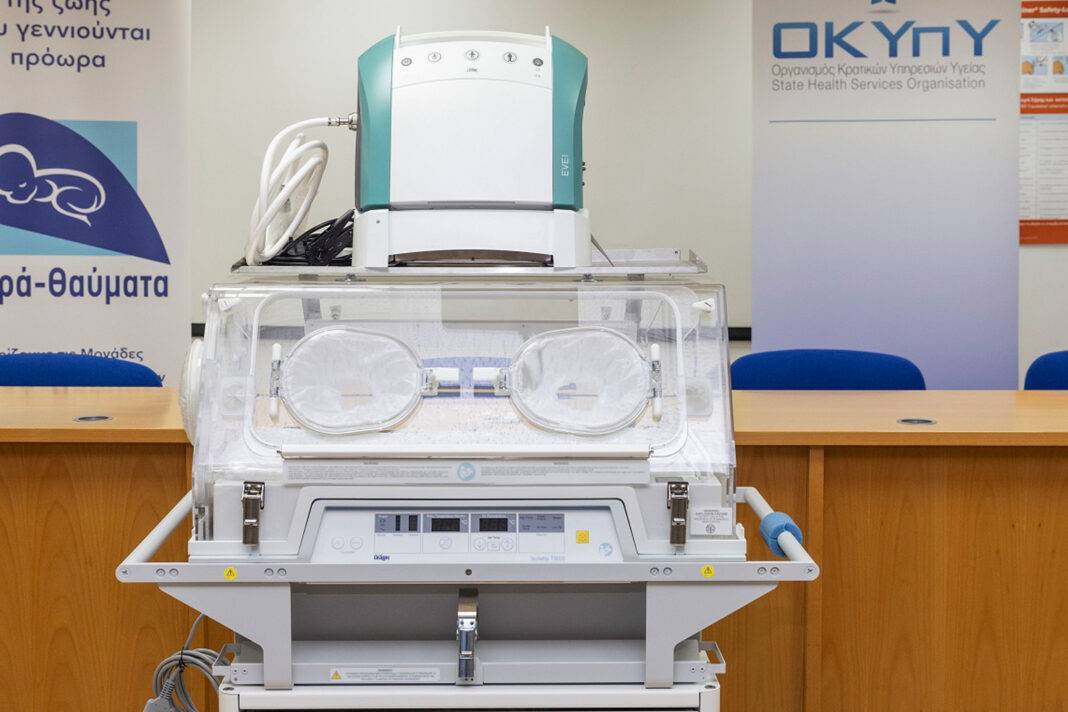 ΣΕΡ ΣΤΕΛΙΟΣ ΧΑΤΖΗΪΩΑΝΝΟΥ: Δίπλα στο σύνδεσμο Μωρά Θαύματα -Με μια υπερσύγχρονη θερμοκοιτίδα μεταφοράς στην Μονάδα Εντατικής Νοσηλείας Νεογνών