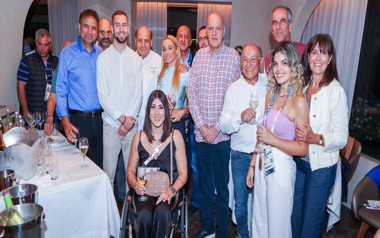 ΠΑΡΙΣΙ: Δείπνο αποχαιρετισμού στην κυπριακή αποστολή από τον διακεκριμένο Κύπριο σεφ Ανδρέα Μαυρομμάτη