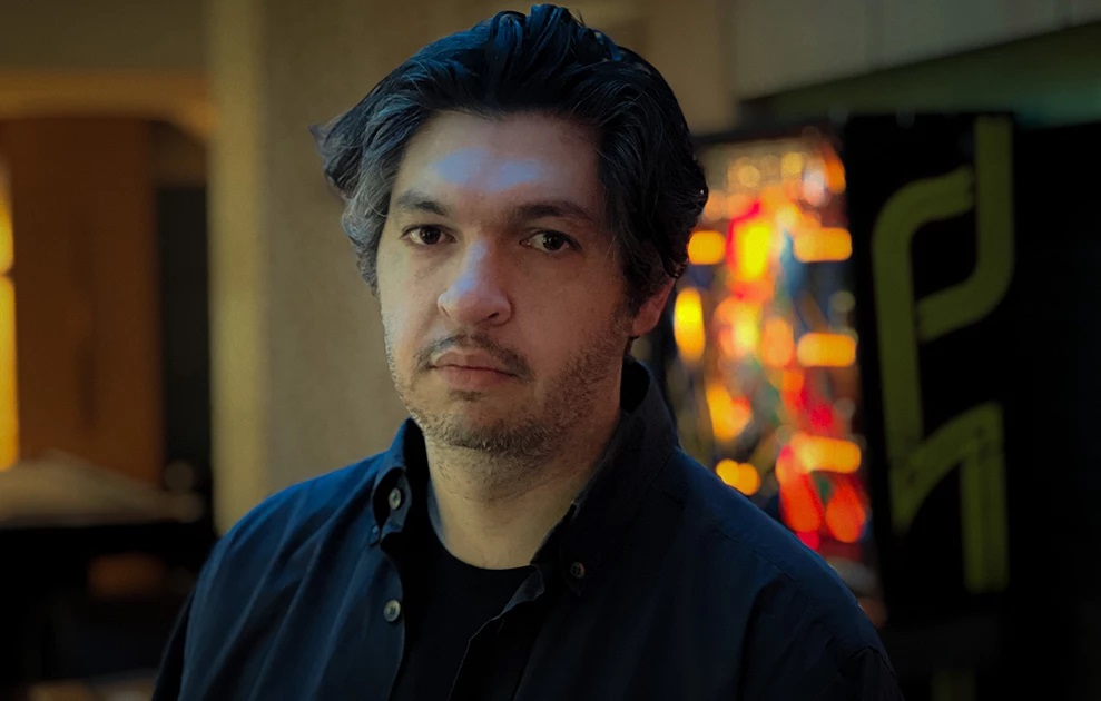 «ΡΟΥΑ ΜΑΤ»: O Kύπριος συγγραφέας φέρνει την επιτυχία του στην Κύπρο-Tι μας δήλωσε