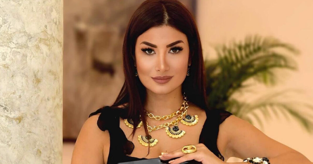 ΛΑΜΨΗ ΚΑΙ ΔΗΜΙΟΥΡΓΙΑ: Η Νατάσα Χριστοδούλου και τα έργα τέχνης του Χριστόδουλου Καρπασίτη σε μια ξεχωριστή Χριστουγεννιάτικη εκδήλωση