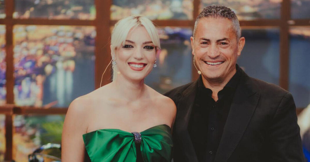 ΤΖΟΝ ΧΡΙΣΤΟΔΟΥΛΟΥ: Η αποκαλυπτική συνάντηση του με την Άντρη Καραντώνη -(Φώτο)