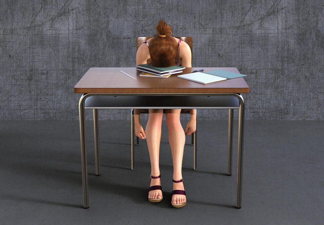 ΚΛΙΜΑΤΙΣΤΙΚΑ ΣΤΑ ΣΧΟΛΕΙΑ: Η μισή δουλειά που καίει μαθητές και καθηγητές-Ποιος φταίει;