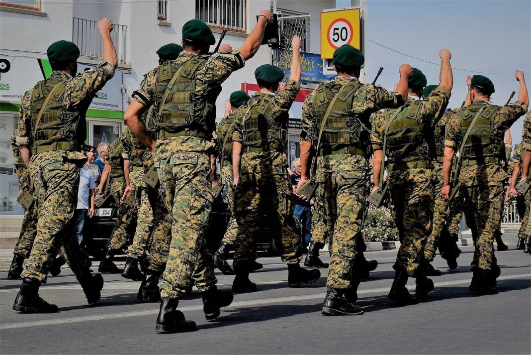 ΛΕΥΚΩΣΙΑ: Ποιοι δρόμοι είναι κλειστοί δρόμοι την 1η Οκτωβρίου λόγω της στρατιωτικής παρέλασης