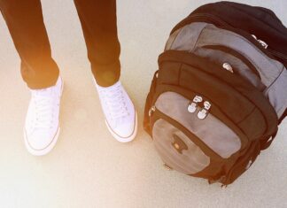 ΑΝΤΡΗ ΣΠΥΡΟΥ: «Προσβλητική και ασεβής η δήλωση της Υπουργού – Το παιδί μου τραυματίστηκε σοβαρά, δεν ήταν «παιδική ανοησία»