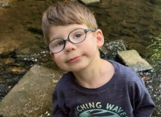 ΑΝΔΡΕΑΣ ΣΑΒΒΑ-ΑΝΔΡΟΥΛΑ ΠΑΠΑΧΡΙΣΤΟΦΟΡΟΥ: H πάθηση του μικρού Αβραάμ και γιατί πρέπει να μεταβεί στο εξωτερικό -«Oι διαθέσιμες θεραπείες εδώ δεν έχουν αποτέλεσμα»