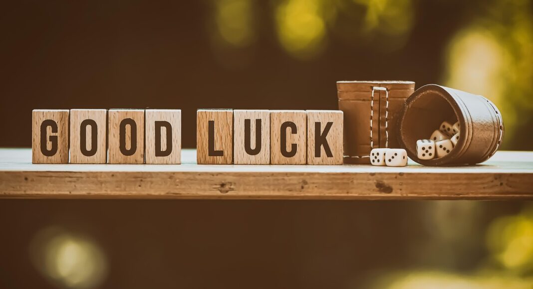 &Tau;&Zeta;&Omicron;&Kappa;&Epsilon;&Rho;: Ά&lambda;&lambda;&omicron; έ&nu;&alpha; &Tau;&zeta;&alpha;&kappa; &pi;&omicron;&tau; &gamma;&iota;&alpha; 7,5 &epsilon;&kappa;&alpha;&tau;. &epsilon;&upsilon;&rho;ώ &ndash; &Pi;&omicron;&iota;&omicron;&sigmaf; &theta;&alpha; &epsilon;ί&nu;&alpha;&iota; &omicron; &tau;&upsilon;&chi;&epsilon;&rho;ό&sigmaf;;