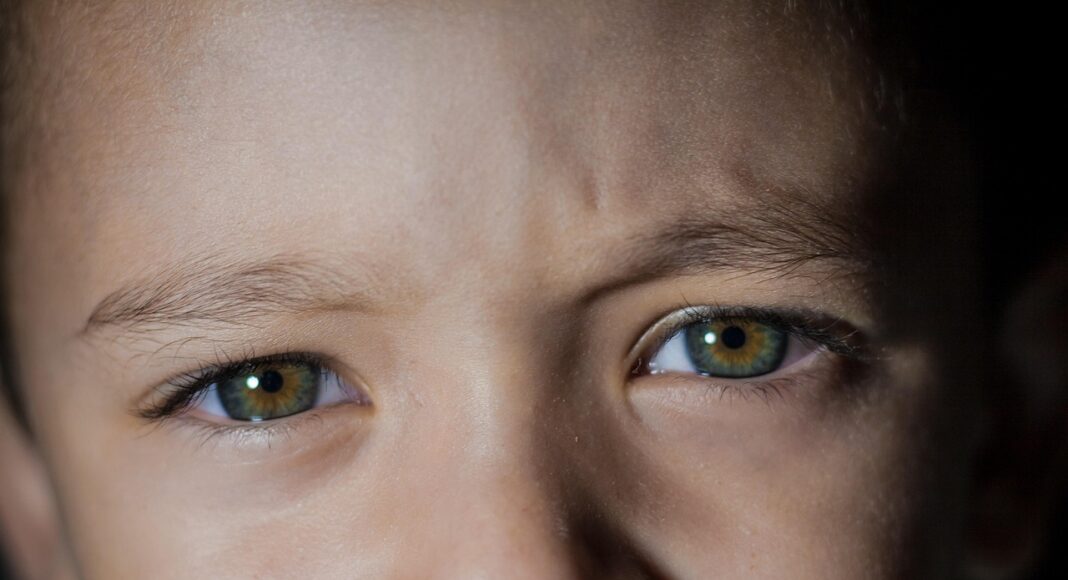 ΣΕΞΟΥΑΛΙΚΗ ΚΑΚΟΠΟΙΗΣΗ: 20χρονος καταδικάστηκε για κακοποίηση 8χρονου – Ποια ποινή θεωρείται αυστηρότερη;