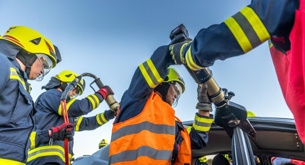 &Theta;&Alpha;&Nu;&Alpha;&Tau;&Eta;&Phi;&Omicron;&Rho;&Omicron; &Sigma;&Tau;&Omicron;&Nu; &Alpha;&Upsilon;&Tau;&Omicron;&Kappa;&Iota;&Nu;&Eta;&Tau;&Omicron;&Delta;&Rho;&Omicron;&Mu;&Omicron;: &Pi;&alpha;&rho;&alpha;&sigma;ύ&rho;&theta;&eta;&kappa;&epsilon; &alpha;&pi;ό &delta;&iota;&epsilon;&rho;&chi;ό&mu;&epsilon;&nu;&omicron; &alpha;&upsilon;&tau;&omicron;&kappa;ί&nu;&eta;&tau;&omicron; &eta; ά&tau;&upsilon;&chi;&eta; 71&chi;&rho;&omicron;&nu;&eta; &alpha;&pi;ό &tau;&eta; &Sigma;&kappa;&alpha;&rho;ί&nu;&omicron;&upsilon;