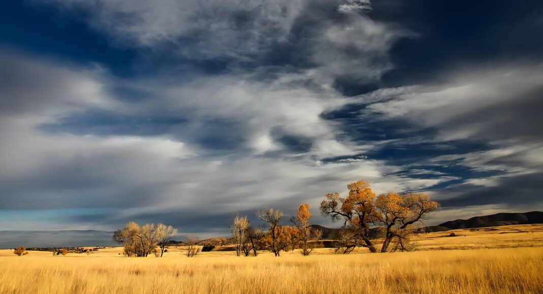 &Kappa;&Upsilon;&Pi;&Rho;&Omicron;&Sigma;: &Sigma;&upsilon;&nu;&nu;&epsilon;&phi;&iota;&alpha;&sigma;&mu;έ&nu;&eta; &mu;έ&rho;&alpha; &mu;&epsilon; &beta;&rho;&omicron;&chi;έ&sigmaf; &ndash; &Eta; &alpha;&sigma;&tau;ά&theta;&epsilon;&iota;&alpha; &sigma;&upsilon;&nu;&epsilon;&chi;ί&zeta;&epsilon;&tau;&alpha;&iota;