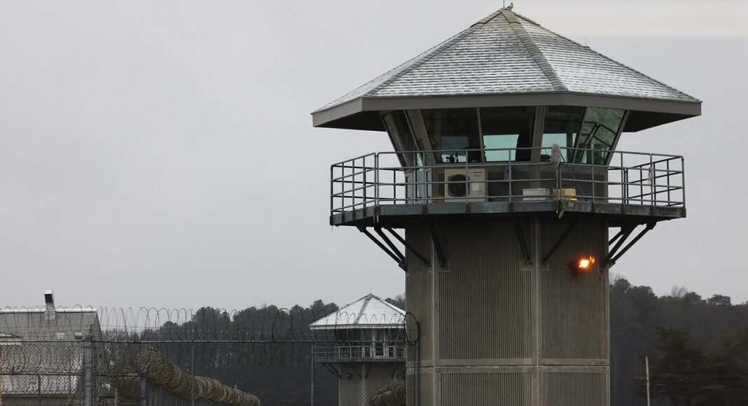 ΚΕΝΤΡΙΚΕΣ ΦΥΛΑΚΕΣ: Μετά την παραίτηση του Διευθυντή, γυναίκα αναλαμβάνει τα ηνία