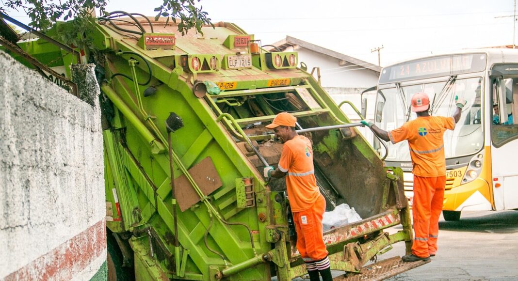ΔΗΜΟΣ ΛΕΥΚΩΣΙΑΣ: Aπατεώνες ζητούν «χριστουγεννιάτικο φιλοδώρημα» για αποκομιδή σκυβάλων