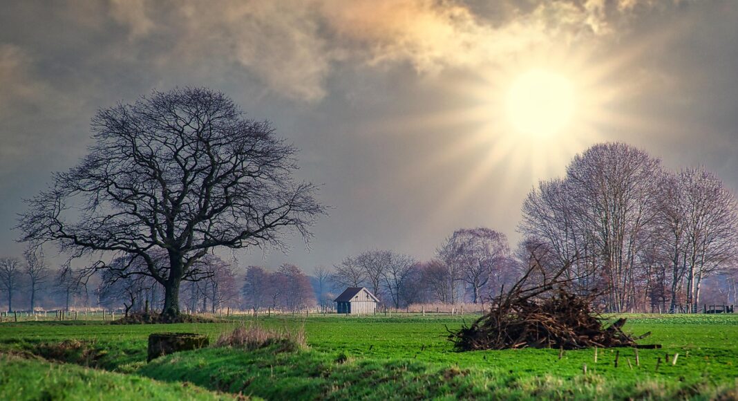 &Kappa;&Upsilon;&Pi;&Rho;&Omicron;&Sigma;: Ά&nu;&omicron;&delta;&omicron; &tau;&eta;&sigmaf; &theta;&epsilon;&rho;&mu;&omicron;&kappa;&rho;&alpha;&sigma;ί&alpha;&sigmaf; &mu;&epsilon; &lambda;ί&gamma;&epsilon;&sigmaf; &nu;&epsilon;&phi;ώ&sigma;&epsilon;&iota;&sigmaf;-&Pi;ό&tau;&epsilon; &pi;&rho;&omicron;&beta;&lambda;έ&pi;&omicron;&nu;&tau;&alpha;&iota; &beta;&rho;&omicron;&chi;έ&sigmaf;