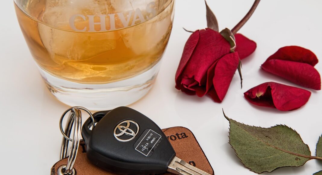 &Kappa;&Alpha;&Tau;&Alpha;&Gamma;&Gamma;&Epsilon;&Lambda;&Iota;&Epsilon;&Sigma;: &Mu;&epsilon;&theta;&upsilon;&sigma;&mu;έ&nu;&omicron;&iota; &pi;ί&sigma;&omega; &alpha;&pi;ό &tau;&omicron; &tau;&iota;&mu;ό&nu;&iota; &ndash; 39 &omicron;&delta;&eta;&gamma;&omicron;ί &upsilon;&pi;ό &tau;&eta;&nu; &epsilon;&pi;ή&rho;&epsilon;&iota;&alpha; &alpha;&lambda;&kappa;&omicron;ό&lambda;&eta;&sigmaf; &mu;έ&sigma;&alpha; &sigma;&epsilon; &mu;ί&alpha; &nu;ύ&chi;&tau;&alpha;