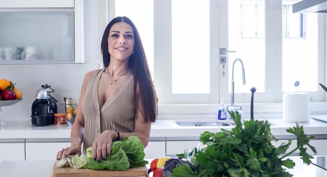 &Alpha;&Lambda;&Epsilon;&Xi;&Iota;&Alpha; &Pi;&Omicron;&Tau;&Alpha;&Mu;&Iota;&Tau;&Omicron;&Upsilon;: &Pi;ώ&sigmaf; &nu;&alpha; &sigma;&tau;&alpha;&mu;&alpha;&tau;ή&sigma;&omega; &nu;&alpha; &alpha;&nu;&alpha;&beta;ά&lambda;&lambda;&omega; &sigma;&upsilon;&nu;&epsilon;&chi;ώ&sigmaf; &nu;&alpha; &alpha;&rho;&chi;ί&sigma;&omega; &delta;ί&alpha;&iota;&tau;&alpha;;