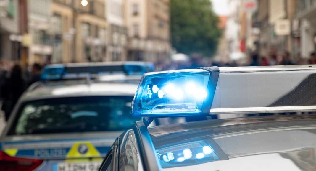 &Omega;&Rho;&Alpha;&Rho;&Iota;&Omicron; &Alpha;&Sigma;&Tau;&Upsilon;&Nu;&Omicron;&Mu;&Iota;&Kappa;&Omega;&Nu;: &Sigma;&upsilon;&mu;&beta;&omicron;&lambda;&iota;&kappa;ή &delta;&iota;&alpha;&mu;&alpha;&rho;&tau;&upsilon;&rho;ί&alpha; έ&xi;&omega; &alpha;&pi;ό &tau;&eta; &Beta;&omicron;&upsilon;&lambda;ή &gamma;&iota;&alpha; &tau;&iota;&sigmaf; &alpha;&pi;&omicron;&kappa;&omicron;&pi;έ&sigmaf; &eta;&mu;&epsilon;&rho;&alpha;&rho;&gamma;&iota;ώ&nu; &ndash; &mu;&epsilon; &pi;&omicron;&lambda;&iota;&tau;&iota;&kappa;ή &pi;&epsilon;&rho;&iota;&beta;&omicron;&lambda;ή