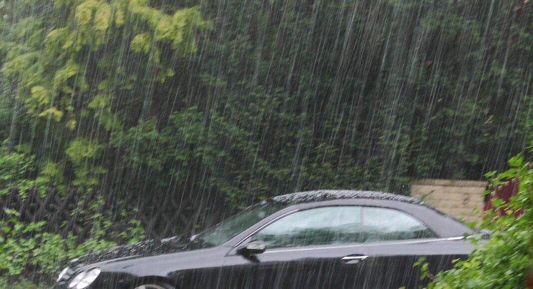 &Lambda;&Epsilon;&Upsilon;&Kappa;&Omega;&Sigma;&Iota;&Alpha;&Sigma;-&Lambda;&Epsilon;&Mu;&Epsilon;&Sigma;&Omicron;&Upsilon;: &Kappa;&alpha;&tau;&alpha;&rho;&alpha;&kappa;&tau;ώ&delta;&epsilon;&iota;&sigmaf; &beta;&rho;&omicron;&chi;έ&sigmaf; &sigma;&tau;&omicron;&nu; &alpha;&upsilon;&tau;&omicron;&kappa;&iota;&nu;&eta;&tau;ό&delta;&rho;&omicron;&mu;&omicron;: &Omicron;&delta;&iota;&kappa;ή &sigma;ύ&gamma;&kappa;&rho;&omicron;&upsilon;&sigma;&eta; &kappa;&omicron;&nu;&tau;ά &sigma;&tau;&eta; &Mu;&omicron;&sigma;&phi;&iota;&lambda;&omega;&tau;ή