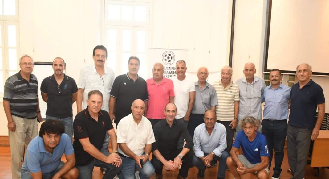 30&Chi;&Rho;&Omicron;&Nu;&Alpha;: &Alpha;&nu;&alpha;&beta;ά&lambda;&lambda;&epsilon;&tau;&alpha;&iota; &eta; &epsilon;&pi;&epsilon;&tau;&epsilon;&iota;&alpha;&kappa;ή &epsilon;&kappa;&delta;ή&lambda;&omega;&sigma;&eta; &tau;&omicron;&upsilon; &Pi;&omicron;&delta;&omicron;&sigma;&phi;&alpha;&iota;&rho;&iota;&kappa;&omicron;ύ &Omicron;&mu;ί&lambda;&omicron;&upsilon; &Pi;&alpha;&lambda;&alpha;&iota;&mu;ά&chi;&omega;&nu; &Lambda;&epsilon;&upsilon;&kappa;&omega;&sigma;ί&alpha;&sigmaf;