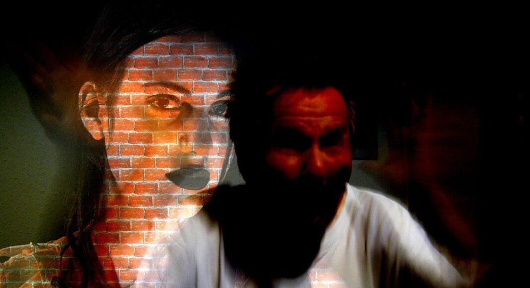 ΒΟΥΛΕΥΤΗΣ ΛΕΜΕΣΟΥ: Ο ξυλοδαρμός της συντρόφου του φέρεται να οφείλεται στο ντύσιμό της – Ακυρώθηκε η συνεδρίαση στην Πινδάρου