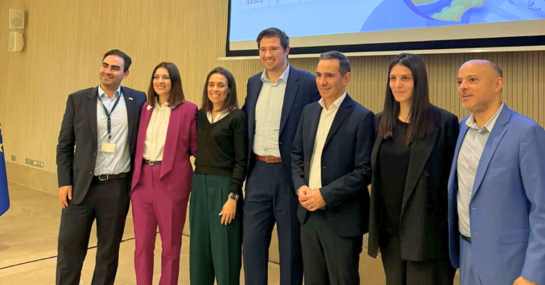 Ο Invest Cyprus χαιρετίζει την έναρξη δραστηριοτήτων του Plug and Play Tech Center στην Κύπρο