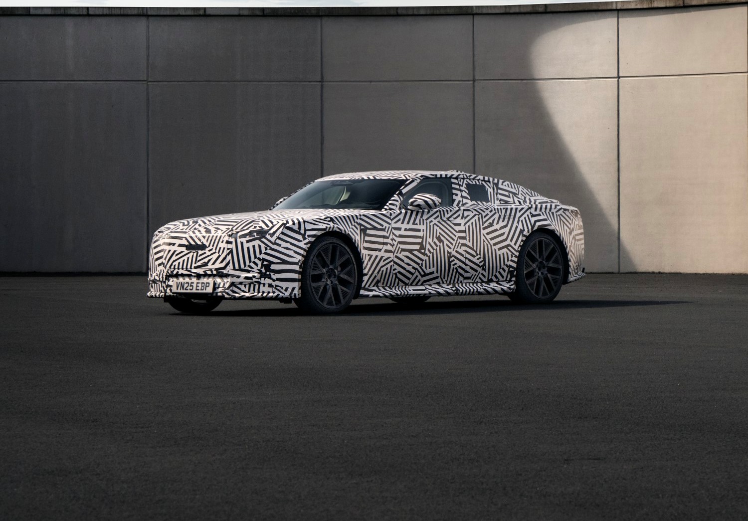 &Eta; &nu;έ&alpha; &eta;&lambda;&epsilon;&kappa;&tau;&rho;&iota;&kappa;ή Jaguar &phi;έ&rho;&epsilon;&iota; &tau;&omicron; DNA &tau;&omega;&nu; &theta;&rho;&upsilon;&lambda;&iota;&kappa;ώ&nu; &mu;&omicron;&nu;&tau;έ&lambda;&omega;&nu; &tau;&omicron;&upsilon; &pi;&alpha;&rho;&epsilon;&lambda;&theta;ό&nu;&tau;&omicron;&sigmaf;