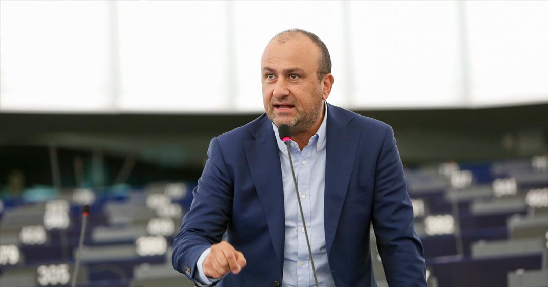 ΑΛΜΑ: Εκτός ψηφοδελτίου ο Παπαδάκης εν μέσω σκιών από την υπόθεση Δρουσιώτη