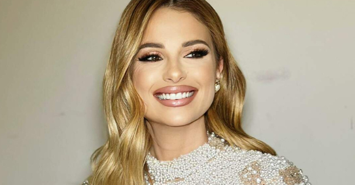 ΧΡΙΣΤΙΑΝΑ ΑΡΙΣΤΟΤΕΛΟΥΣ: Την «έβαλαν» σε διαφήμιση για μάτια με AI– Προειδοποίηση για απάτες