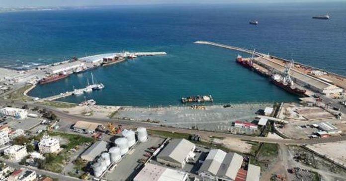 ΛΑΡΝΑΚΑ: Στο δρόμο οι πολίτες για το λιμάνι και τη μαρίνα – Κάλεσμα Βύρα για μαζική κινητοποίηση