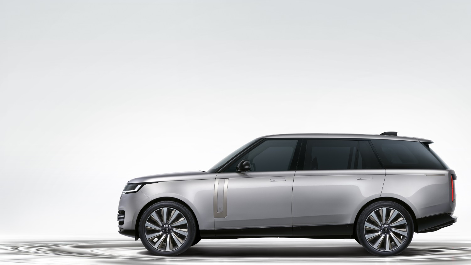RANGE ROVER SV ULTRA: &Tau;&epsilon;&chi;&nu;&omicron;&lambda;&omicron;&gamma;ί&alpha; &kappa;&alpha;&iota; &pi;&omicron;&lambda;&upsilon;&tau;έ&lambda;&epsilon;&iota;&alpha; &sigma;&epsilon; &alpha;&pi;ό&lambda;&upsilon;&tau;&eta; &alpha;&rho;&mu;&omicron;&nu;ί&alpha; &mu;έ&sigma;&alpha; &sigma;&epsilon; έ&nu;&alpha; &alpha;&upsilon;&tau;&omicron;&kappa;ί&nu;&eta;&tau;&omicron;
