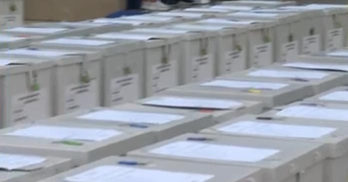 ΒΟΥΛΕΥΤΙΚΕΣ ΕΚΛΟΓΕΣ 2026: Παραδόθηκαν οι κάλπες στα εκλογικά κέντρα – Οι ώρες ψηφοφορίας στην Κύπρο