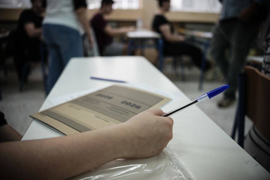 ΠΡΕΜΙΕΡΑ ΜΕ ΝΕΑ ΕΛΛΗΝΙΚΑ ΟΙ ΠΑΓΚΥΠΡΙΕΣ: 5.139 υποψήφιοι ρίχνονται σήμερα στη “μάχη”