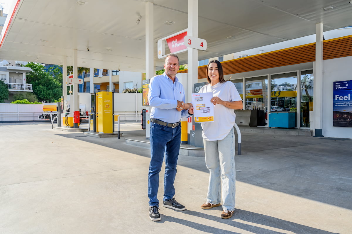 &Eta; Coral Cyprus &kappa;&alpha;&iota; &tau;&alpha; &pi;&rho;&alpha;&tau;ή&rho;&iota;&alpha; Shell &sigma;&tau;&eta;&rho;ί&zeta;&omicron;&upsilon;&nu; &tau;&eta; &Nu;&alpha;&tau;ά&sigma;&alpha; &Lambda;ά&pi;&pi;&alpha; &sigma;&tau;&eta;&nu; &pi;&omicron;&rho;&epsilon;ί&alpha; &tau;&eta;&sigmaf; &pi;&rho;&omicron;&sigmaf; &tau;&omicron; &Lambda;&omicron;&sigmaf; Ά&nu;&tau;&zeta;&epsilon;&lambda;&epsilon;&sigmaf; 2028