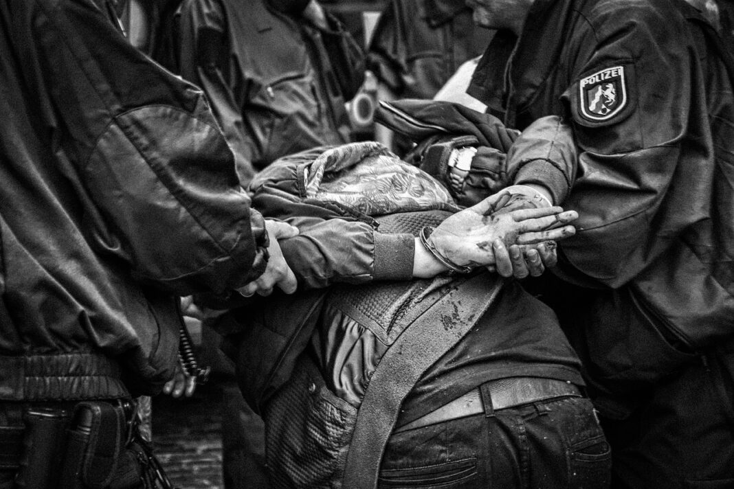 ΣΥΝΕΛΗΦΘΗΚΕ ΚΑΤΑΖΗΤΟΥΜΕΝΟΣ: Εξελίξεις στην υπόθεση σοβαρών αδικημάτων στη Λευκωσία