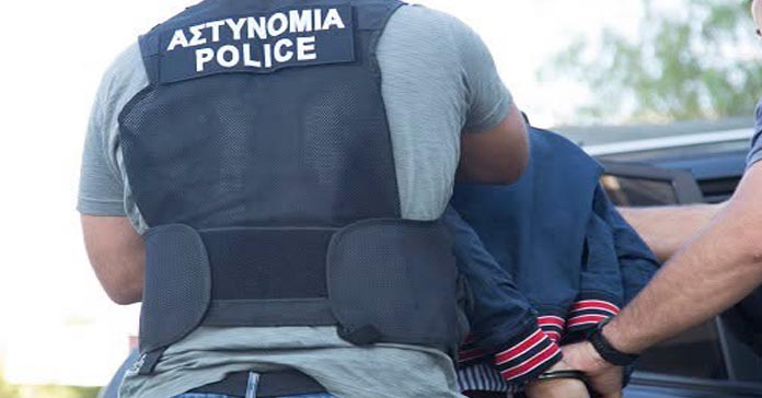 ΞΥΛΟΦΑΓΟΥ: Πρώτη σύλληψη για τη συμπλοκή των 20 ατόμων – Στο Δικαστήριο 27χρονος