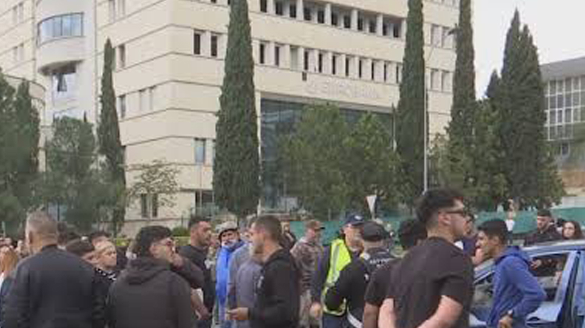 &Alpha;&Phi;&Theta;&Omega;&Delta;&Eta;&Sigma; &Pi;&Upsilon;&Rho;&Epsilon;&Tau;&Omicron;&Sigma;: &Delta;&iota;&alpha;&mu;&alpha;&rho;&tau;&upsilon;&rho;ί&alpha; &zeta;&omega;&omicron;&epsilon;&mu;&pi;ό&rho;&omega;&nu; έ&xi;&omega; &alpha;&pi;ό &tau;&iota;&sigmaf; &Kappa;&tau;&eta;&nu;&iota;&alpha;&tau;&rho;&iota;&kappa;έ&sigmaf; &Upsilon;&pi;&eta;&rho;&epsilon;&sigma;ί&epsilon;&sigmaf; &ndash; &Zeta;&eta;&tau;&omicron;ύ&nu; ά&mu;&epsilon;&sigma;&eta; &kappa;&alpha;&tau;&alpha;&beta;&omicron;&lambda;ή &alpha;&pi;&omicron;&zeta;&eta;&mu;&iota;ώ&sigma;&epsilon;&omega;&nu;