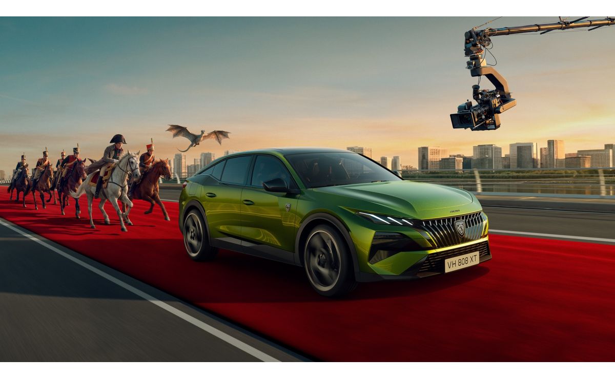 &Eta; Peugeot &epsilon;ί&nu;&alpha;&iota; &omicron; &epsilon;&pi;ί&sigma;&eta;&mu;&omicron;&sigmaf; &sigma;&upsilon;&nu;&epsilon;&rho;&gamma;ά&tau;&eta;&sigmaf; &tau;&omicron;&upsilon; &Phi;&epsilon;&sigma;&tau;&iota;&beta;ά&lambda; &Kappa;&iota;&nu;&eta;&mu;&alpha;&tau;&omicron;&gamma;&rho;ά&phi;&omicron;&upsilon; &tau;&eta;&sigmaf; &Beta;&epsilon;&nu;&epsilon;&tau;ί&alpha;&sigmaf;