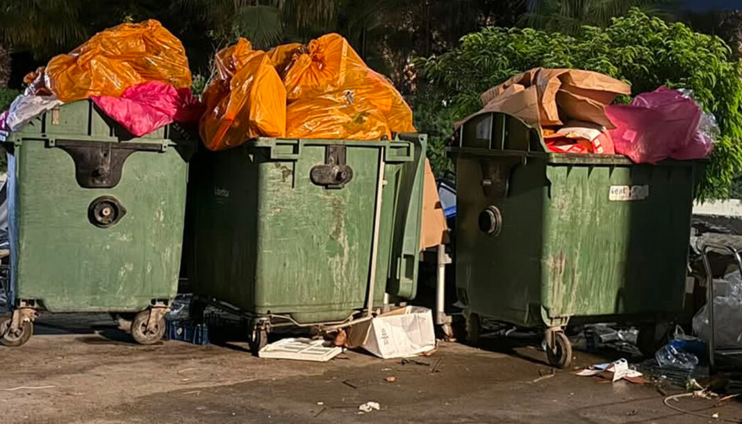 ΤΑ ΣΚΟΥΠΙΔΙΑ ΚΑΛΑ ΚΡΑΤΟΥΝ ΕΝ ΜΕΣΩ ΔΙΑΚΟΠΩΝ: Έντονα παράπονα για την εικόνα σε τουριστική περιοχή της Λεμεσού