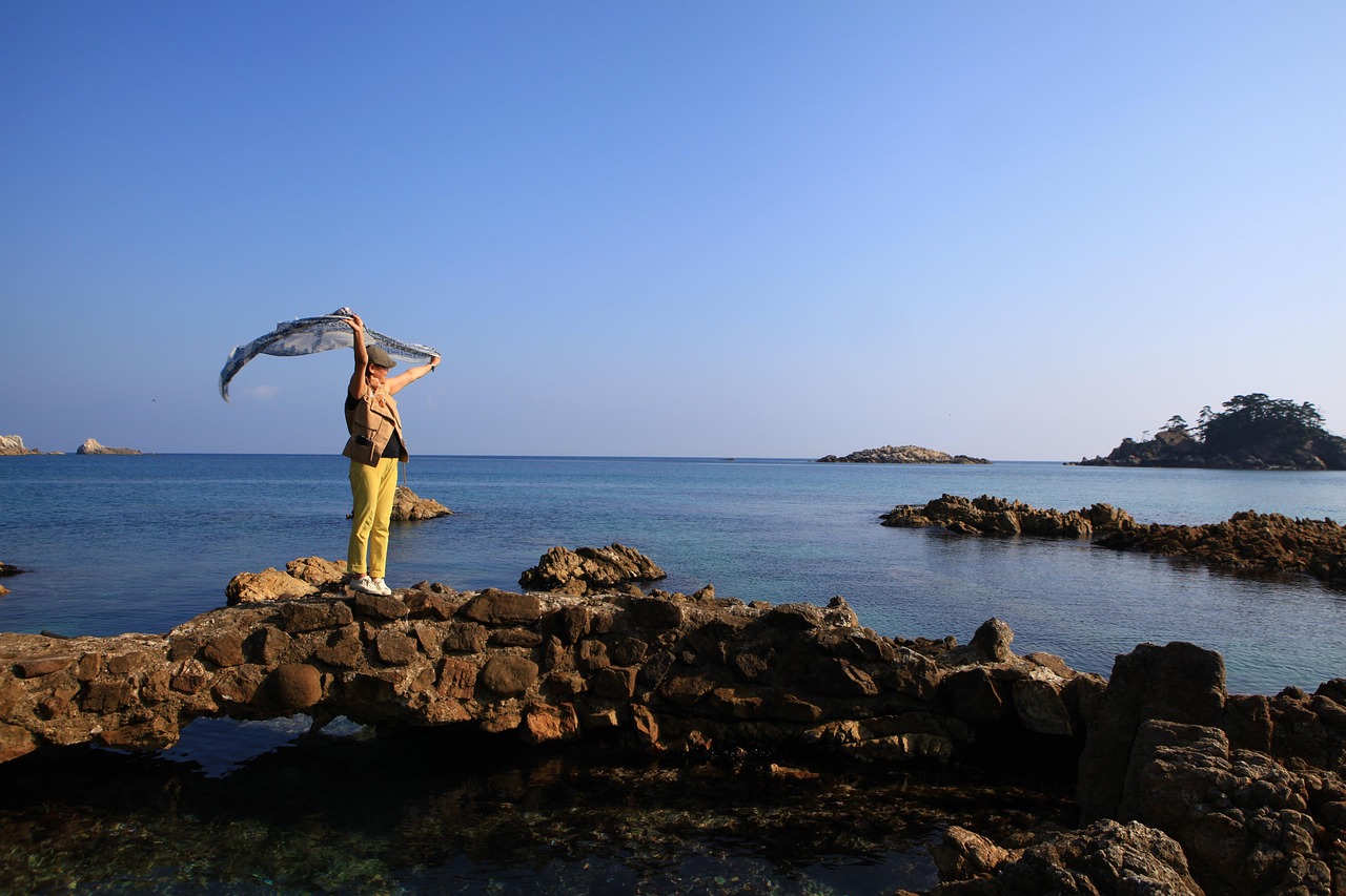 &Kappa;&Alpha;&Iota;&Rho;&Omicron;&Sigma;: &Sigma;&kappa;&alpha;&rho;&phi;&alpha;&lambda;ώ&nu;&epsilon;&iota; &sigma;&tau;&omicron;&upsilon;&sigmaf; 39&deg;C &omicron; &upsilon;&delta;&rho;ά&rho;&gamma;&upsilon;&rho;&omicron;&sigmaf; &ndash; &Pi;ά&nu;&omega; &alpha;&pi;ό &tau;&alpha; &kappa;&alpha;&nu;&omicron;&nu;&iota;&kappa;ά &eta; &theta;&epsilon;&rho;&mu;&omicron;&kappa;&rho;&alpha;&sigma;ί&alpha;