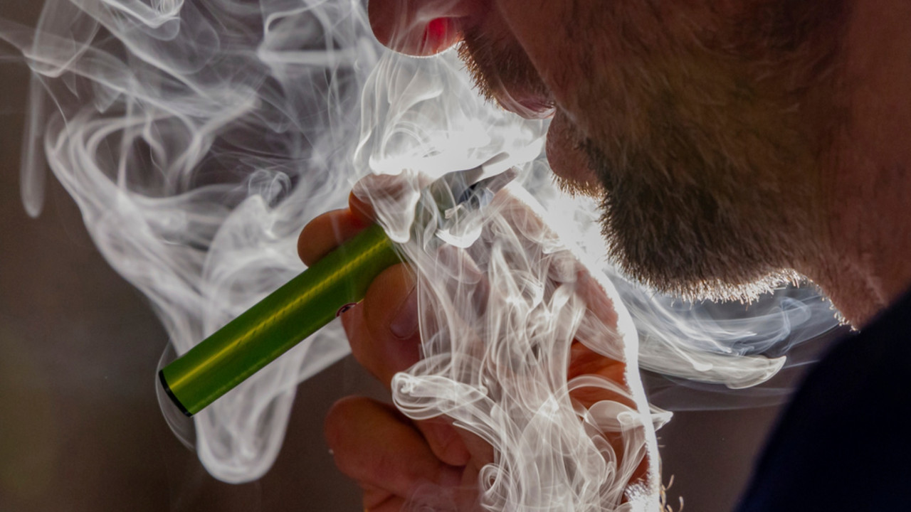 &Mu;&epsilon;&gamma;ά&lambda;&eta; &alpha;&nu;&alpha;&sigma;&kappa;ό&pi;&eta;&sigma;&eta; &tau;&eta;&sigmaf; Cochrane: &Tau;&alpha; &eta;&lambda;&epsilon;&kappa;&tau;&rho;&omicron;&nu;&iota;&kappa;ά &tau;&sigma;&iota;&gamma;ά&rho;&alpha; &mu;&epsilon; &nu;&iota;&kappa;&omicron;&tau;ί&nu;&eta; &alpha;&upsilon;&xi;ά&nu;&omicron;&upsilon;&nu; &tau;&iota;&sigmaf; &pi;&iota;&theta;&alpha;&nu;ό&tau;&eta;&tau;&epsilon;&sigmaf; &delta;&iota;&alpha;&kappa;&omicron;&pi;ή&sigmaf; &tau;&omicron;&upsilon; &kappa;&alpha;&pi;&nu;ί&sigma;&mu;&alpha;&tau;&omicron;&sigmaf;
